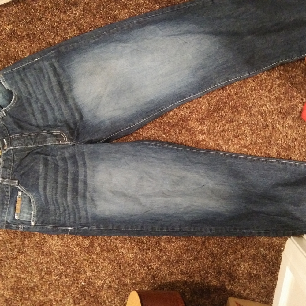 Jeans - Picture 4 of 4